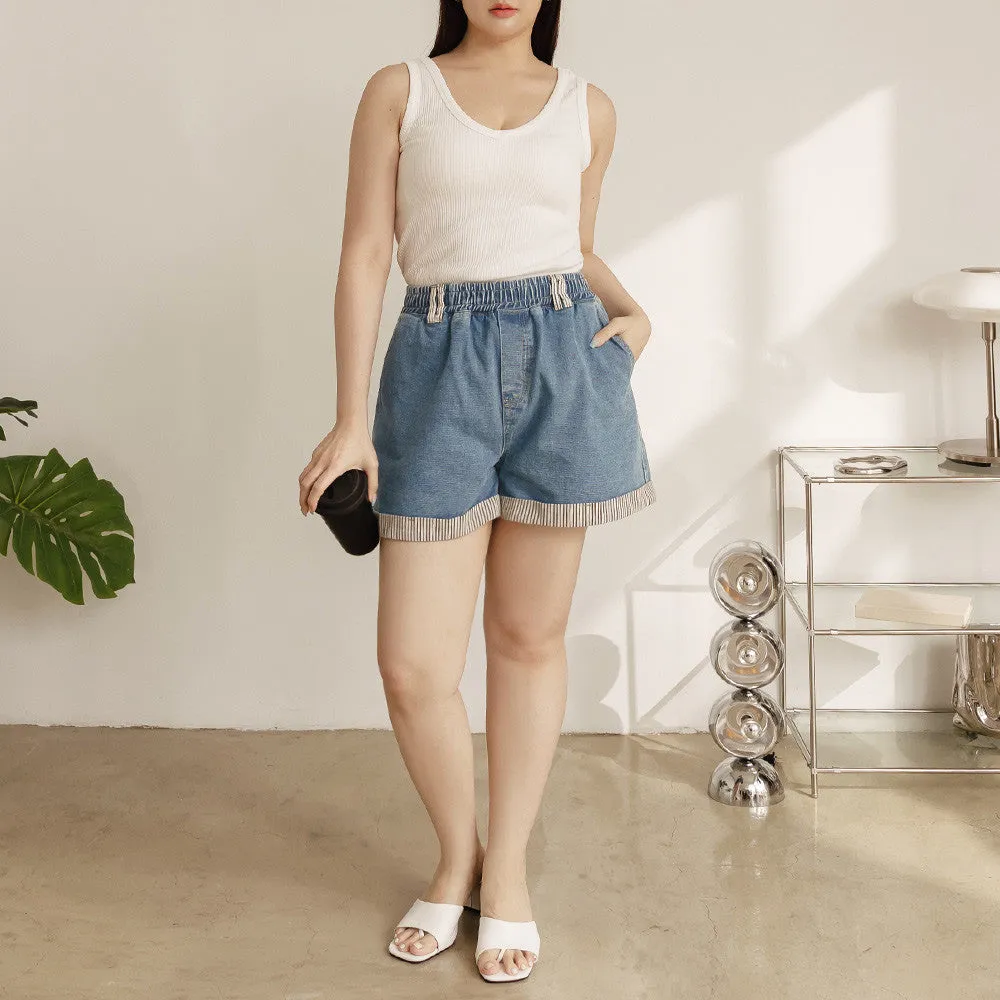 Casual Striped Trim Elastic Waist Denim Shorts Pants