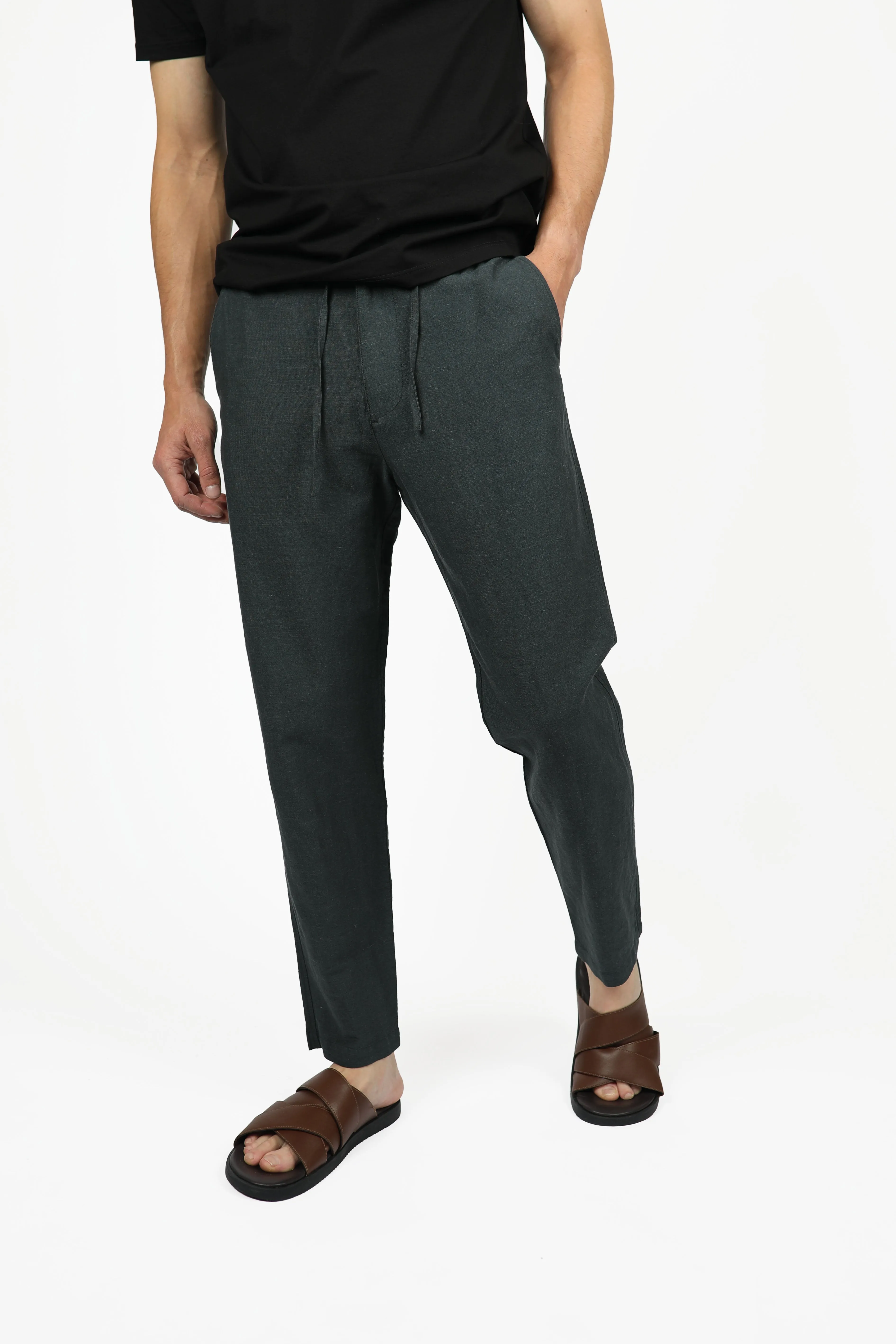 Licorice Linen Relaxed Waist Pant