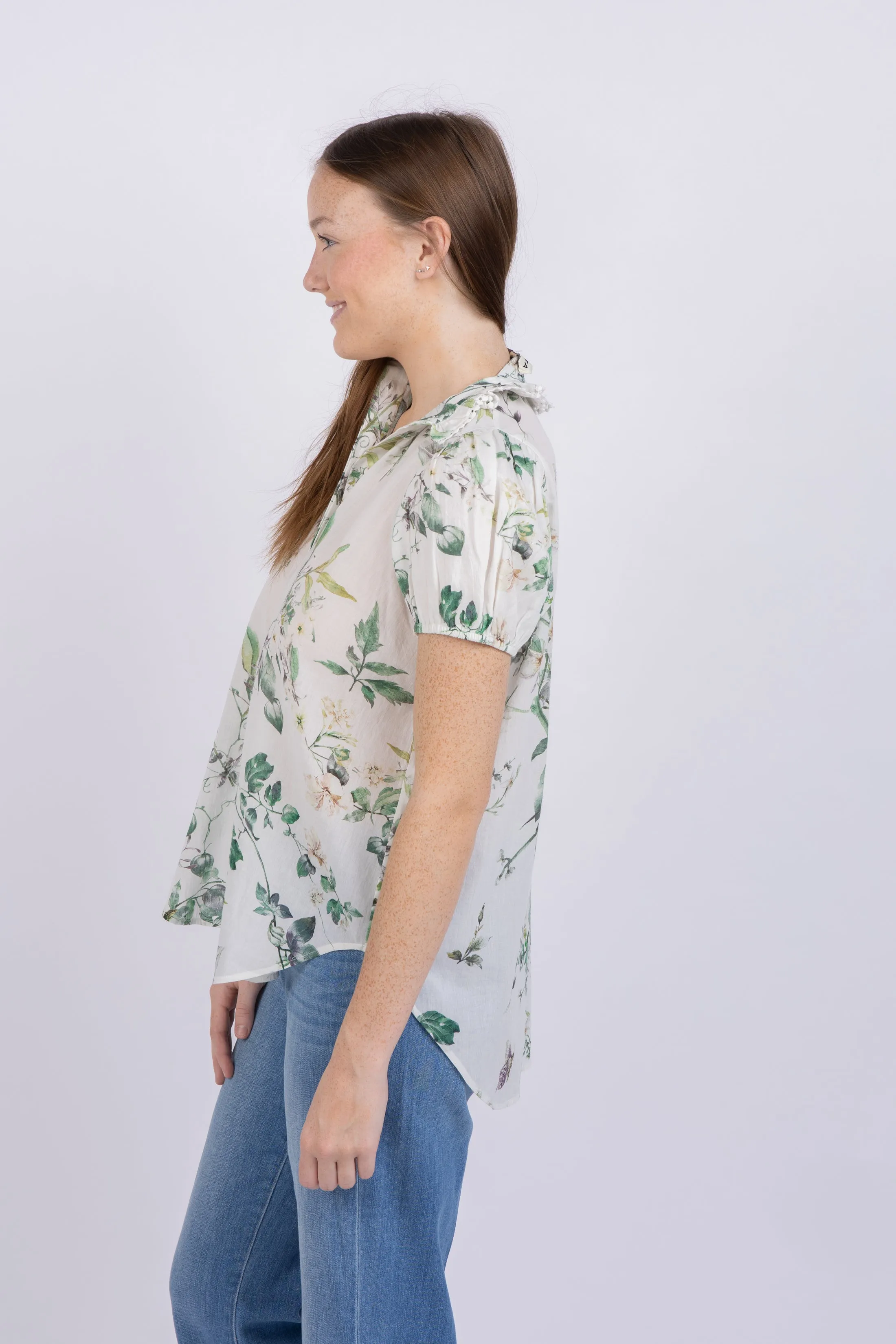 Mechora Annabella Botanical Top in Green