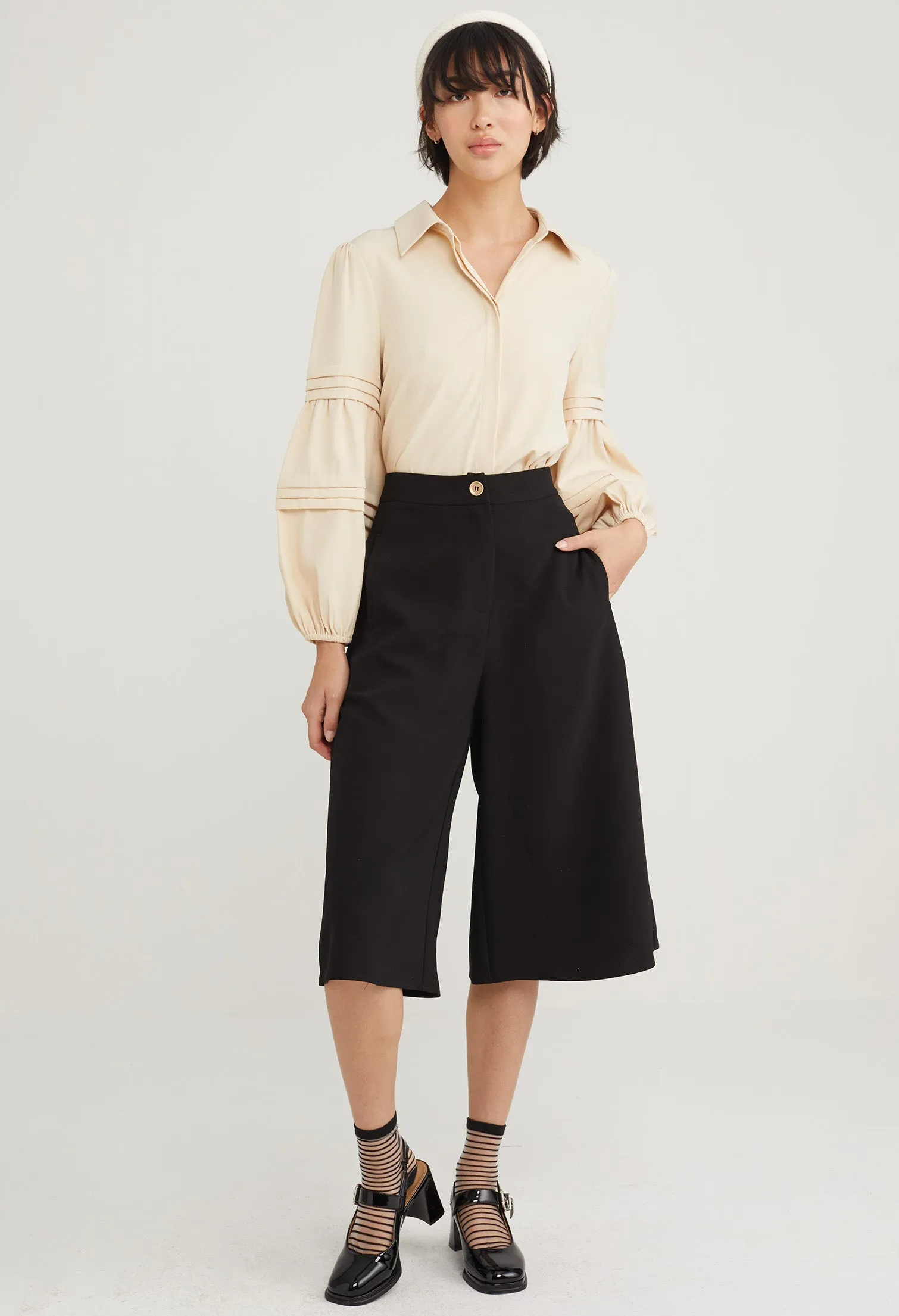 Relaxed Wide Leg Pants