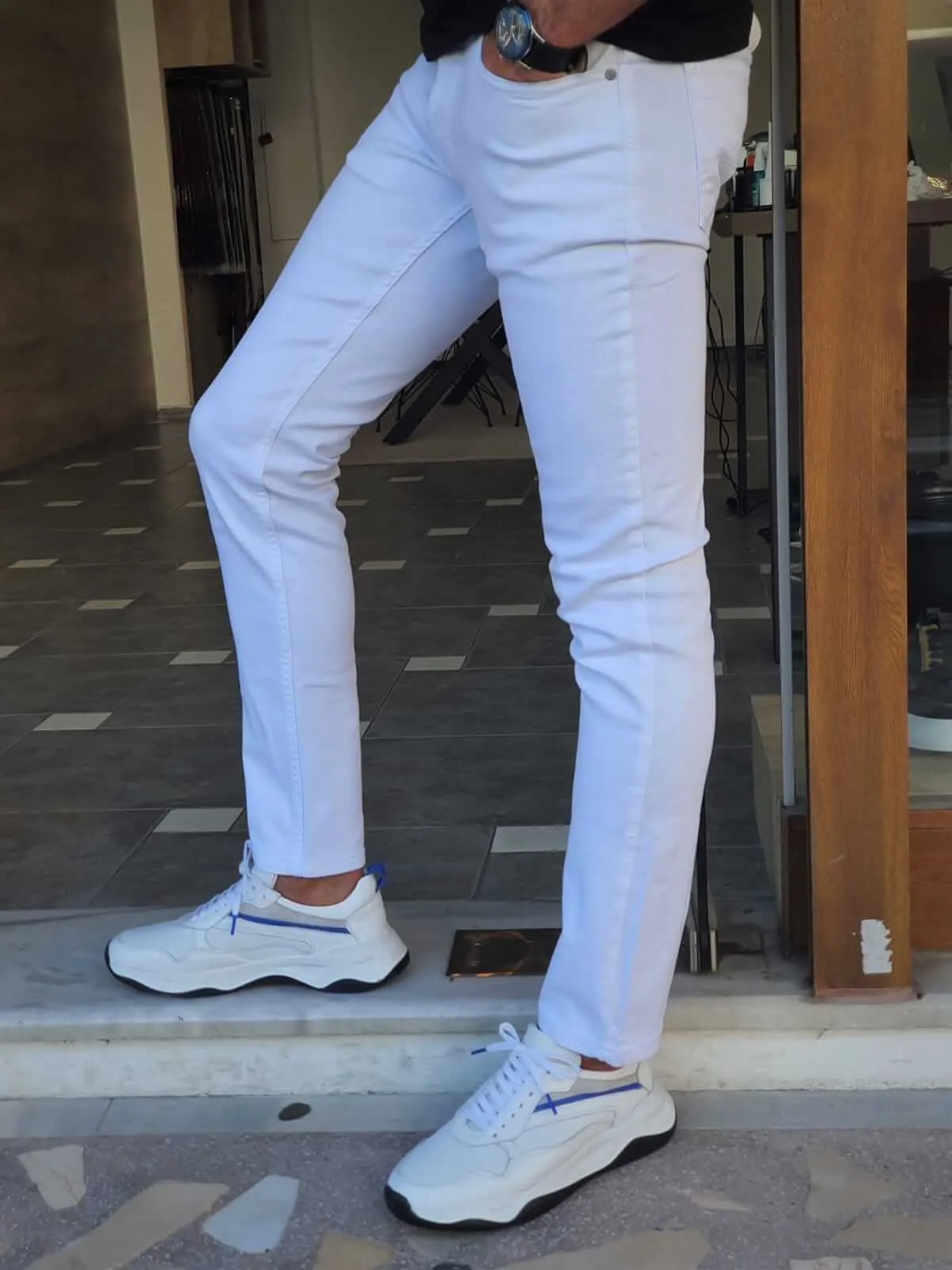 SlimFit White Jeans